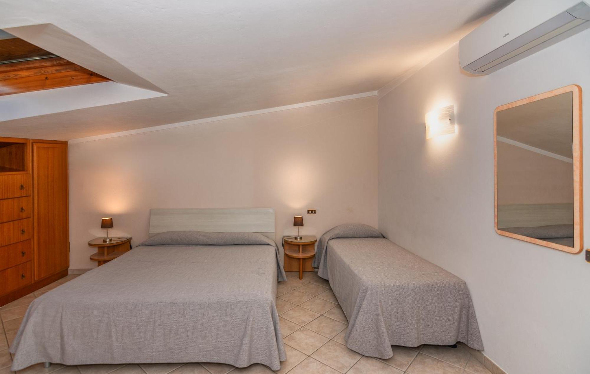 Hotel Eura Marina di Massa Εξωτερικό φωτογραφία
