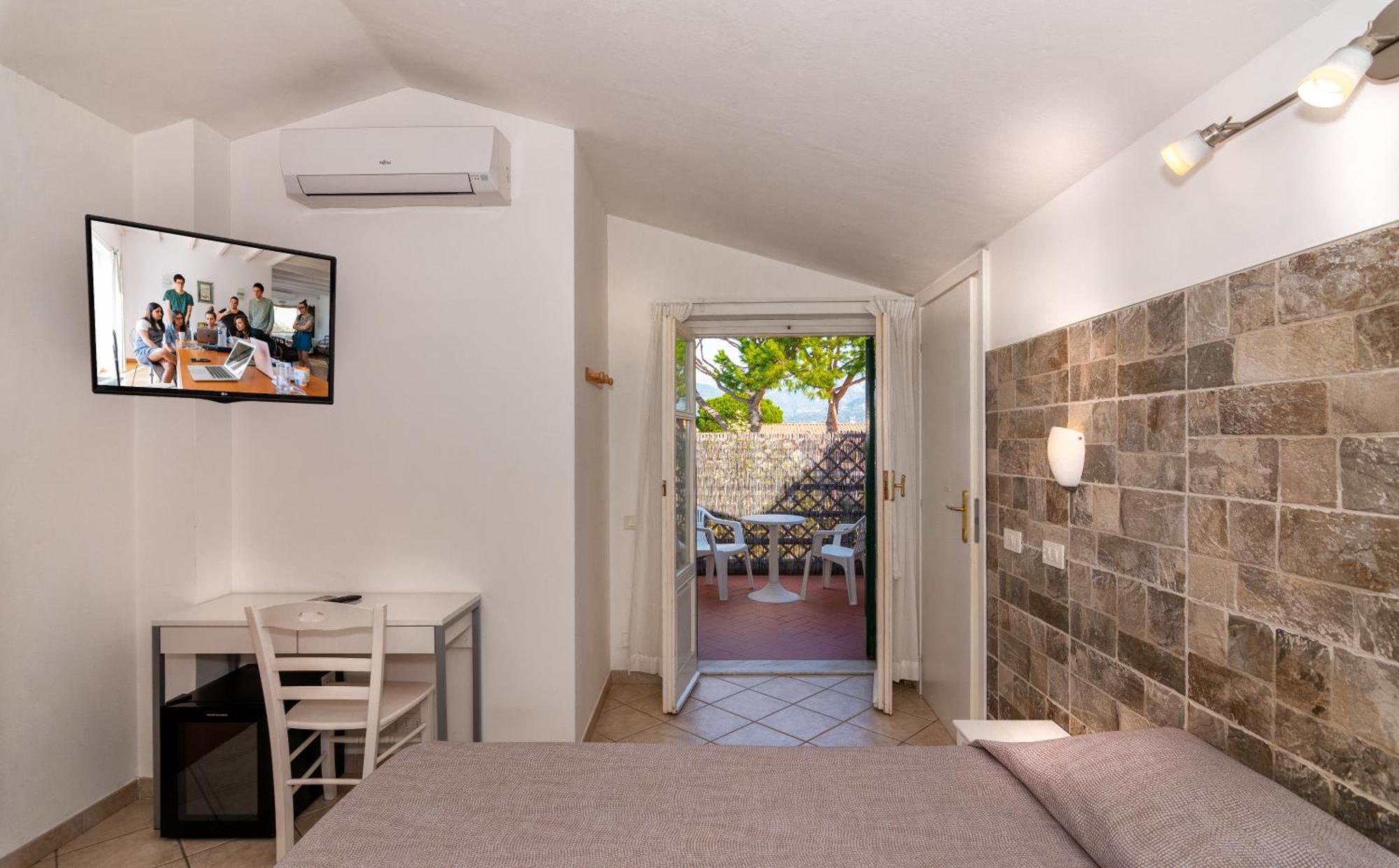 Hotel Eura Marina di Massa Εξωτερικό φωτογραφία