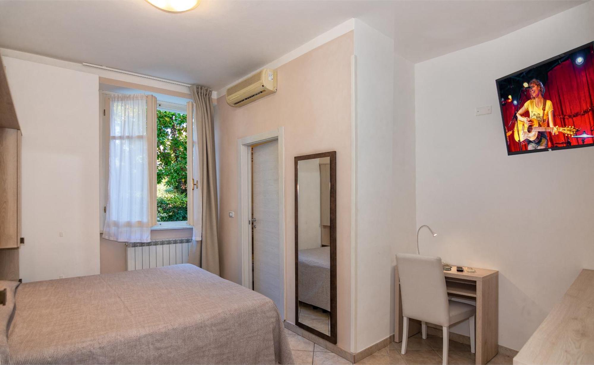 Hotel Eura Marina di Massa Εξωτερικό φωτογραφία