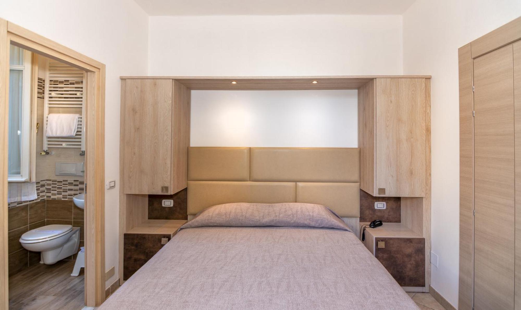 Hotel Eura Marina di Massa Εξωτερικό φωτογραφία