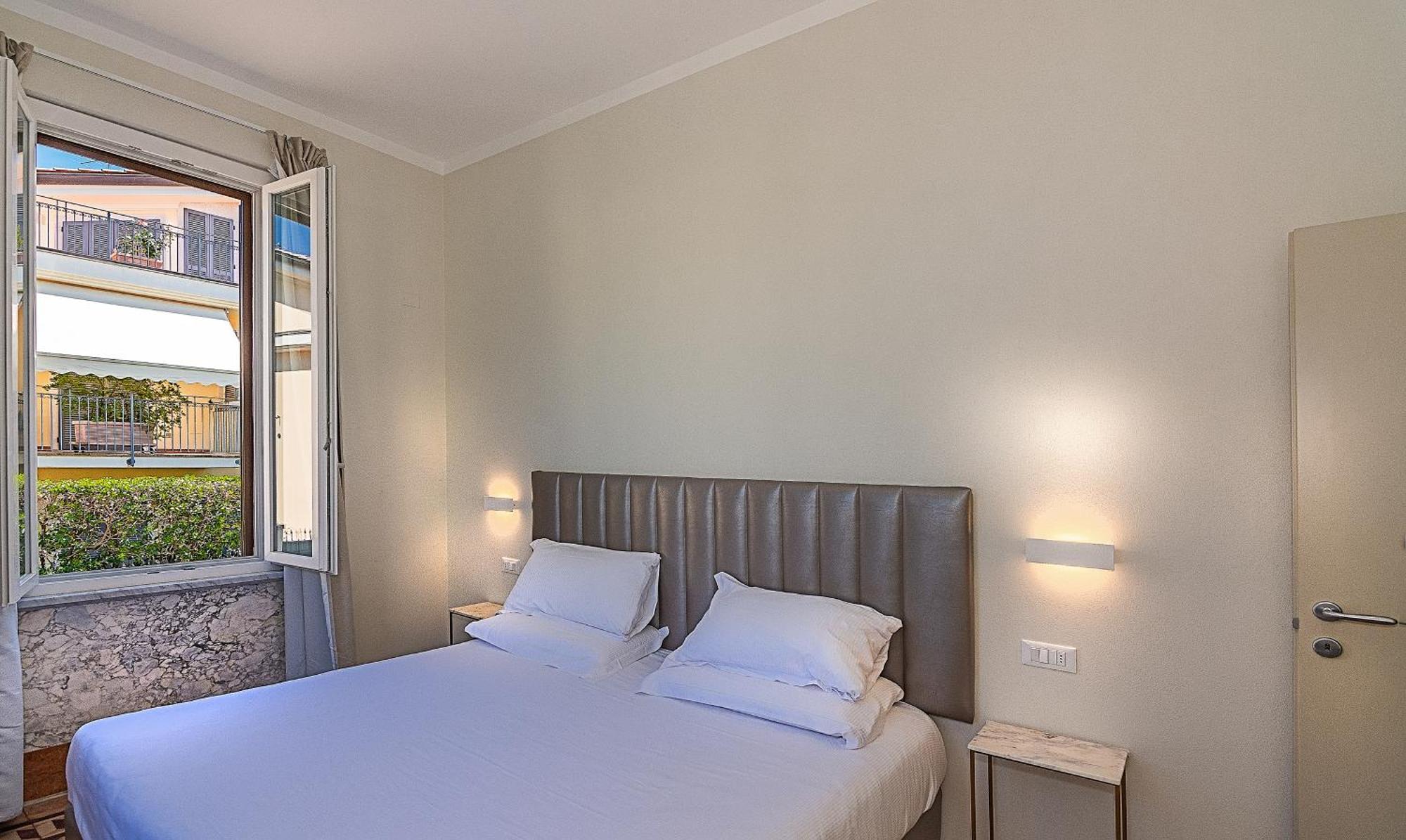 Hotel Eura Marina di Massa Εξωτερικό φωτογραφία